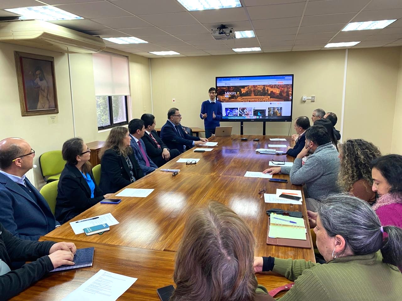 Presenting the Minors platform to the Office of Teaching